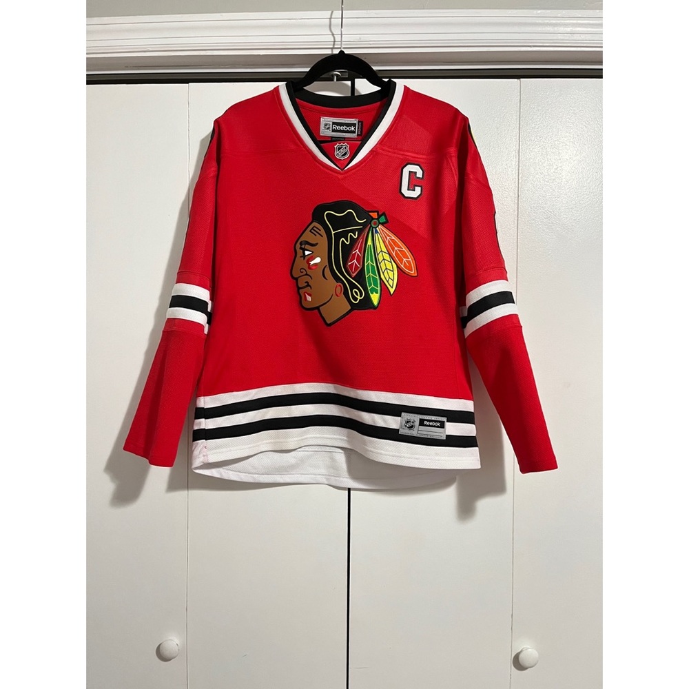 Reebok Chicago Blackhawks Women’s Large Personalized Red Hockey Sweater